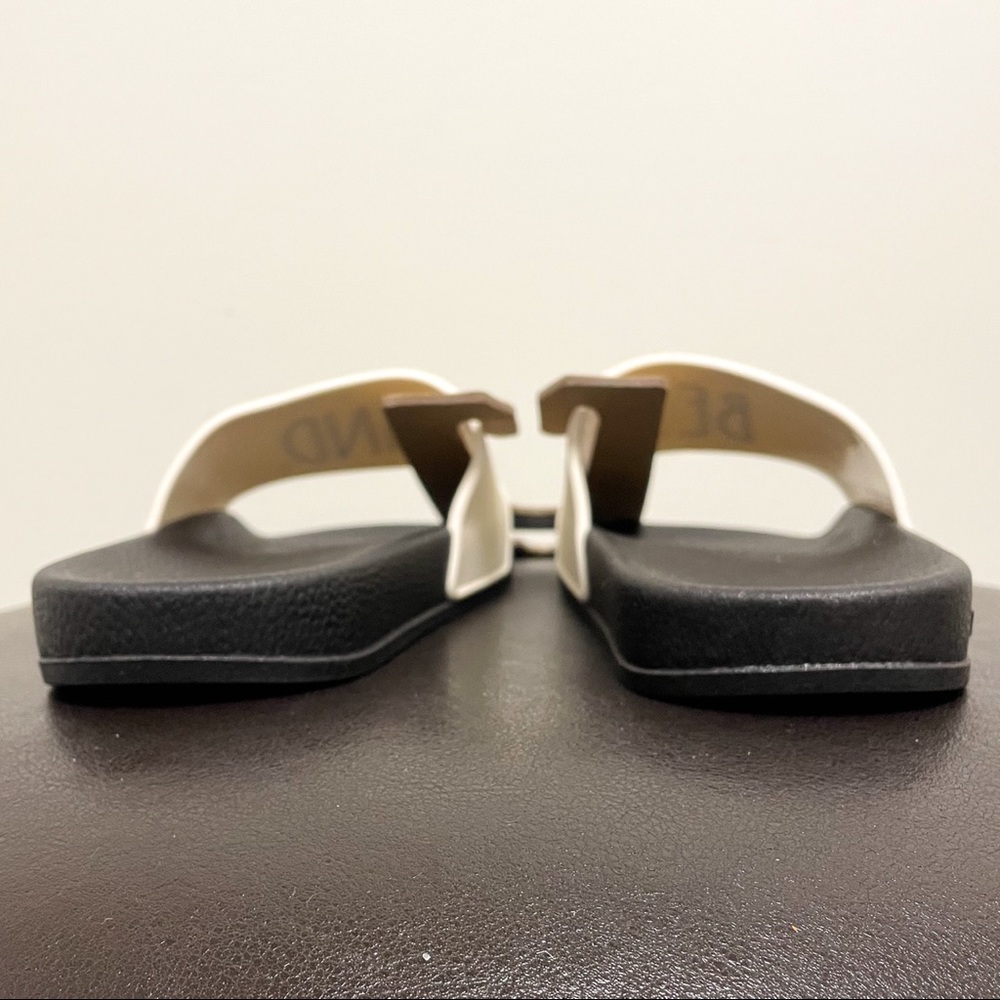 Rae Dunn Black Ivory Be Kind Slides NWT 8 *minor discoloration* - Picture 6 of 10